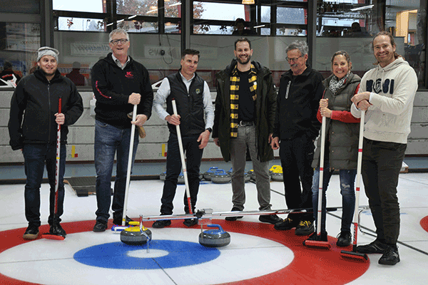 Box-Klebstoffhersteller-Tag-Curling_600x400px