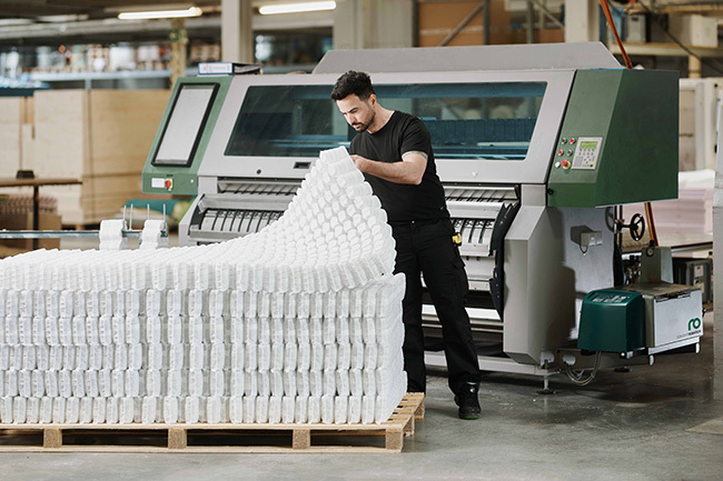 Header-Pocket-Spring-mobile